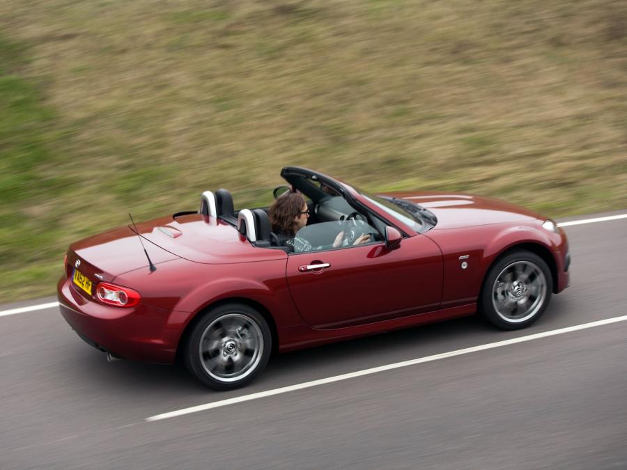  Mazda MX-5 Roadster-Coupe Venture 2013 года  (фото 3 из 9)
